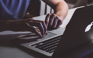 黄金甲体育：用实力与态度点亮每一个运动日